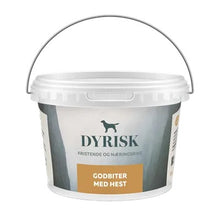 Dyrisk Godbiter Med Hest